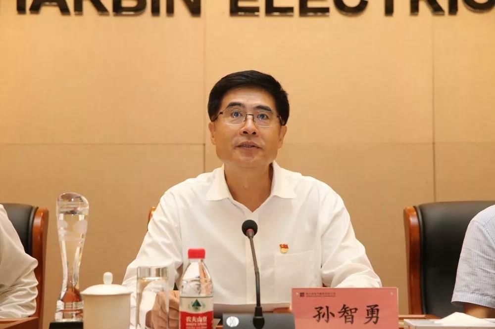 5B608BF5E7DACEB796F13CCABA1_C6621F9A_CC75.jpg?e= 冰球突破-冰球电游奢华版_MG冰球游戏