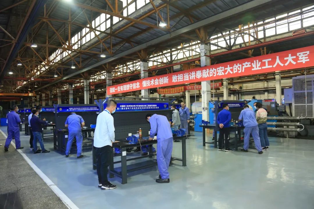 ����ͻ��-��������ݻ���_MG������Ϸ